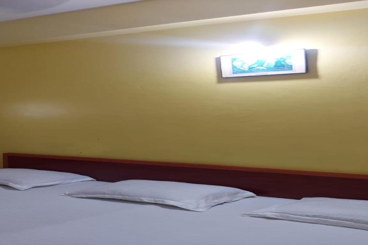 Spot On 73926 Hotel Anjanaa Puri Exterior foto
